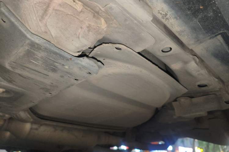 Used Infiniti QX50 2015 2.5L Comfort Edition Chassis Rear Left