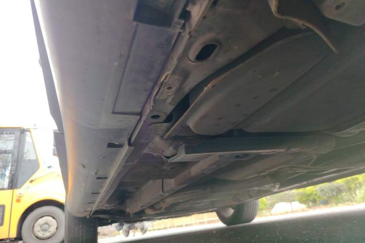 Used Infiniti QX50 2015 2.5L Comfort Edition Chassis Rear Left