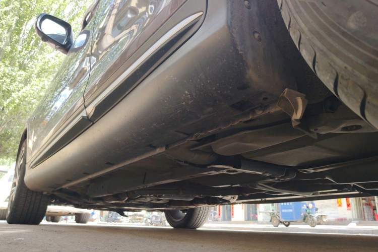 Used Infiniti QX50 2015 2.5L Luxury Edition Chassis Rear Left