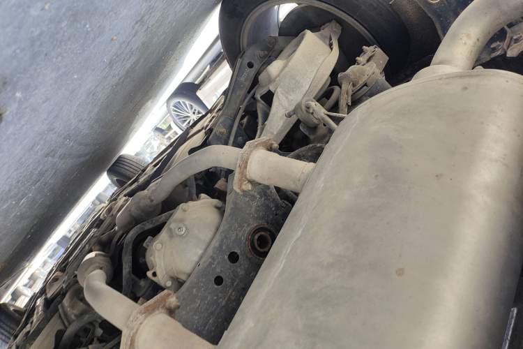Used Infiniti QX50 2015 2.5L Comfort Edition Chassis Rear