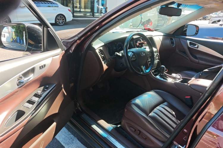 Used Infiniti QX50 2015 2.5L Luxury Edition Driver Seat
