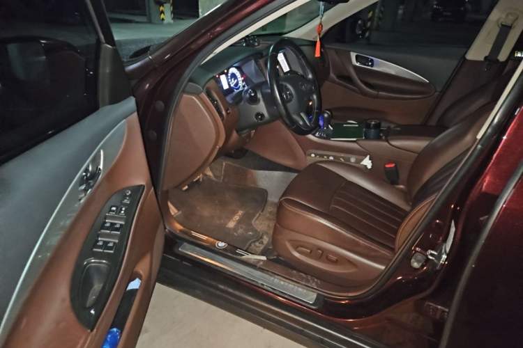 Used Infiniti QX50 2015 2.5L Enjoyment Edition Driver Seat