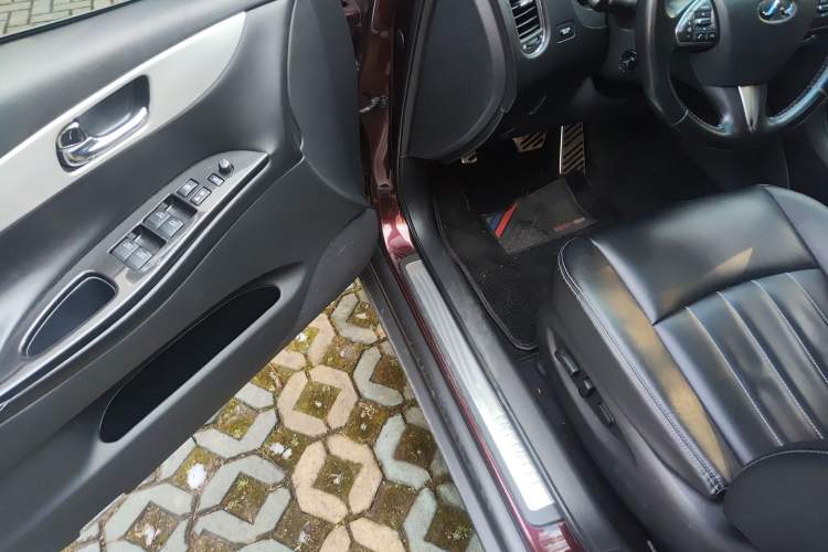 Used Infiniti QX50 2015 2.5L Comfort Edition Driver Seat