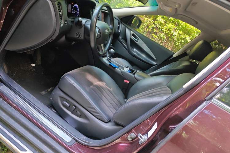 Used Infiniti QX50 2015 2.5L Comfort Edition Driver Seat