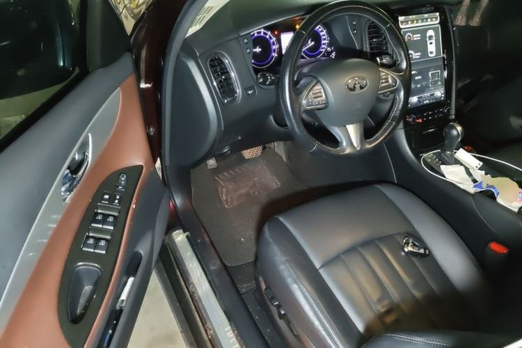 Used Infiniti QX50 2015 2.5L Comfort Edition Driver Seat