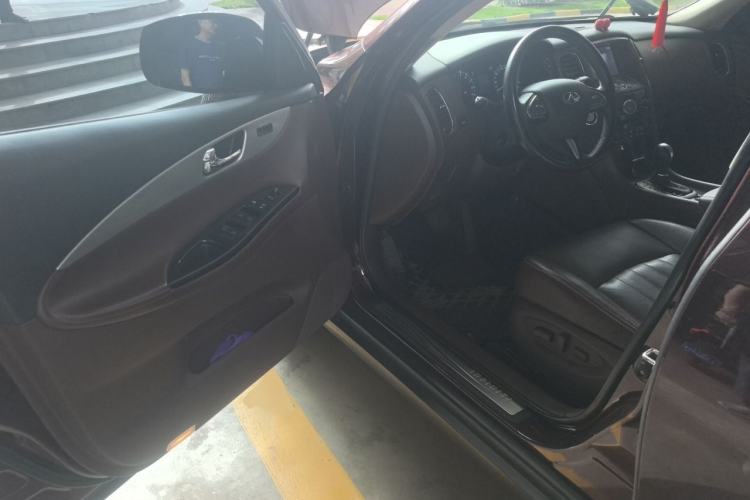 Used Infiniti QX50 2015 2.5L Luxury Edition Driver Seat