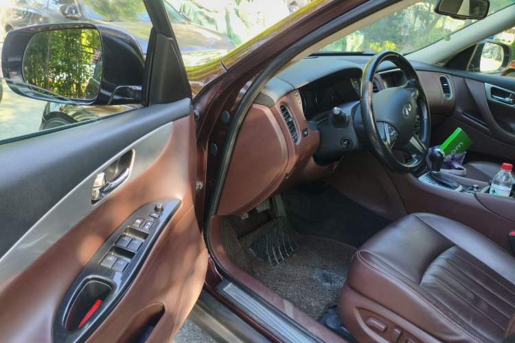 Used Infiniti QX50 2015 2.5L Enjoyment Edition Driver Seat