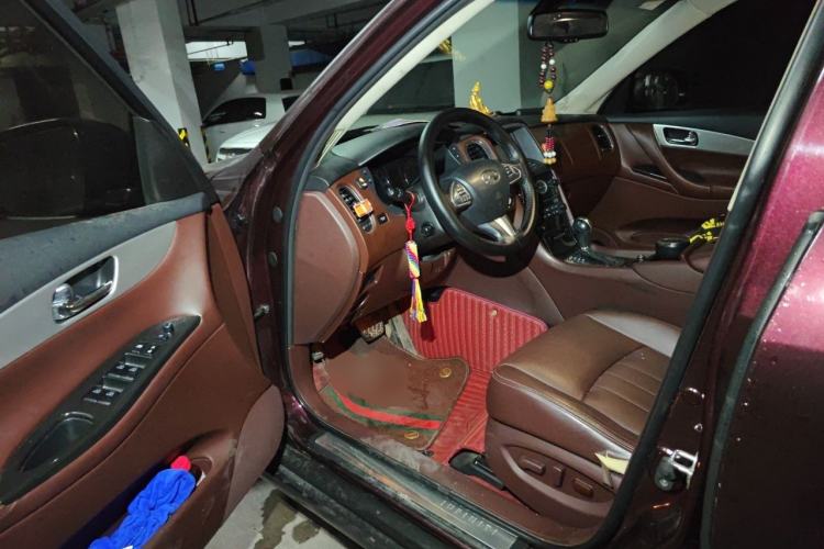 Used Infiniti QX50 2015 2.5L Enjoyment Edition Driver Seat