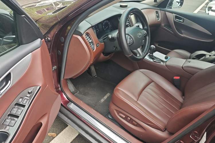 Used Infiniti QX50 2015 2.5L Enjoyment Edition Driver Seat