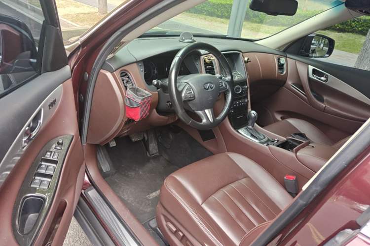 Used Infiniti QX50 2015 2.5L Luxury Edition Driver Seat