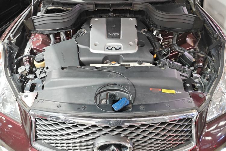 Used Infiniti QX50 2015 2.5L Comfort Edition Engine Bay