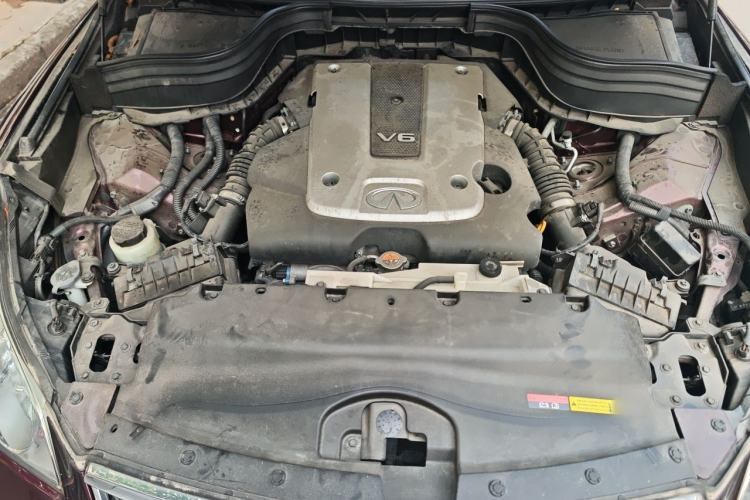 Used Infiniti QX50 2015 2.5L Enjoyment Edition Engine Bay