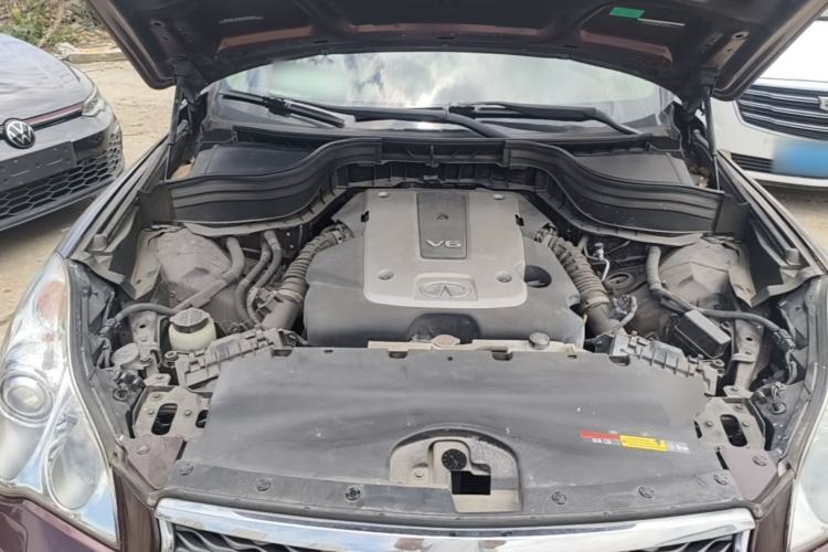 Used Infiniti QX50 2015 2.5L Enjoyment Edition Engine Bay