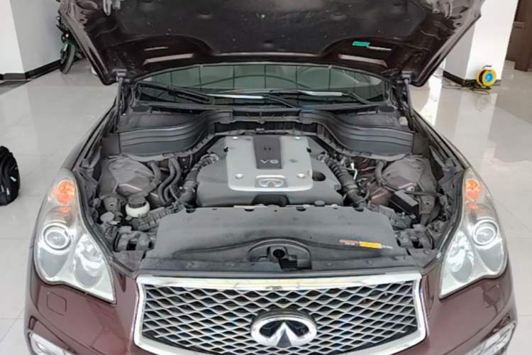 Used Infiniti QX50 2015 2.5L Enjoyment Edition Engine Bay