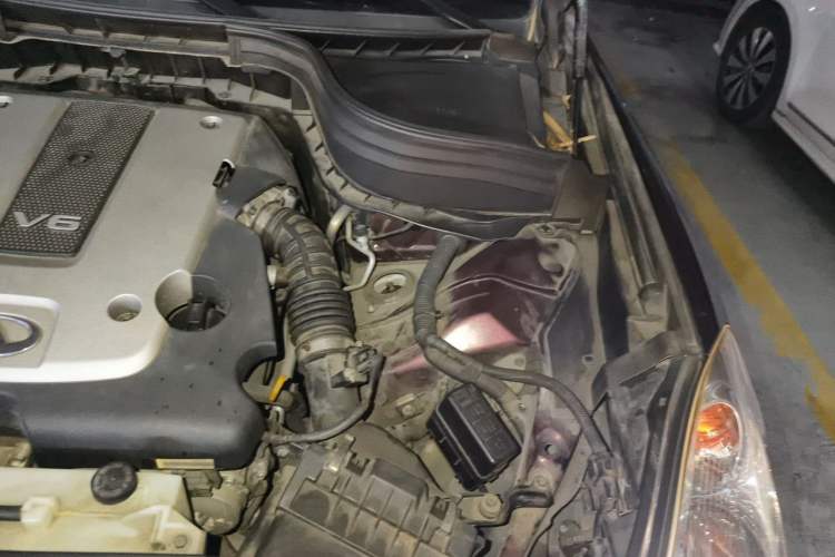 Used Infiniti QX50 2015 2.5L Luxury Edition Engine Bay Left