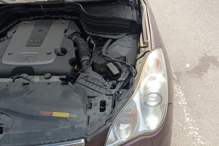 Used Infiniti QX50 2015 2.5L Luxury Edition Engine Bay Left