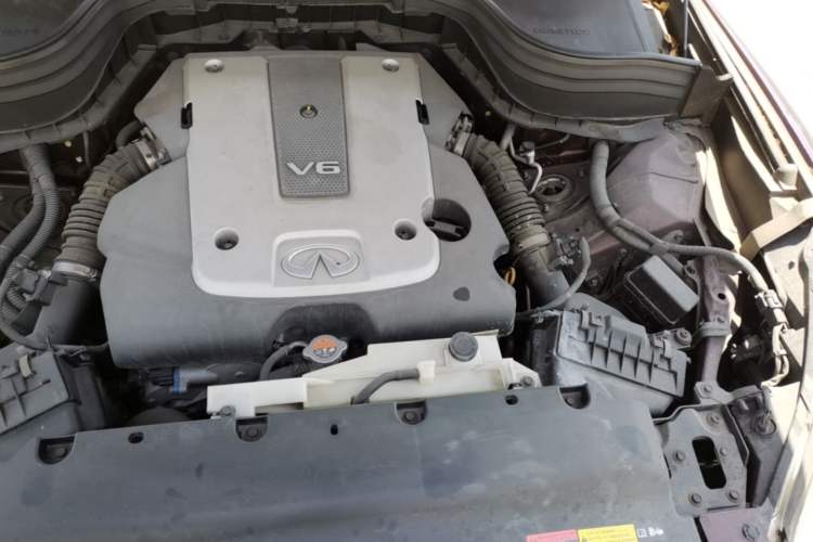 Used Infiniti QX50 2015 2.5L Enjoyment Edition Engine Bay Left