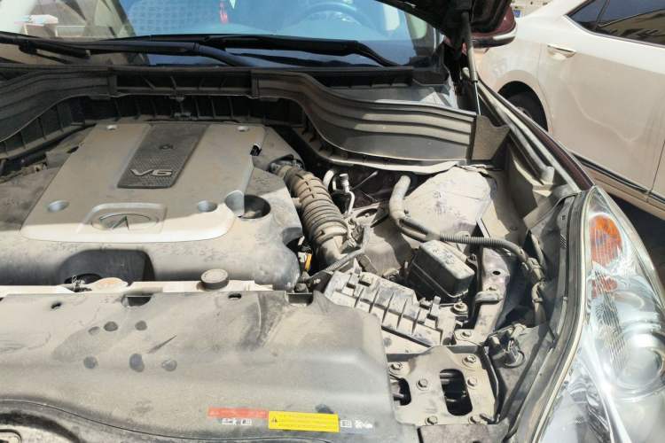 Used Infiniti QX50 2015 2.5L Enjoyment Edition Engine Bay Left