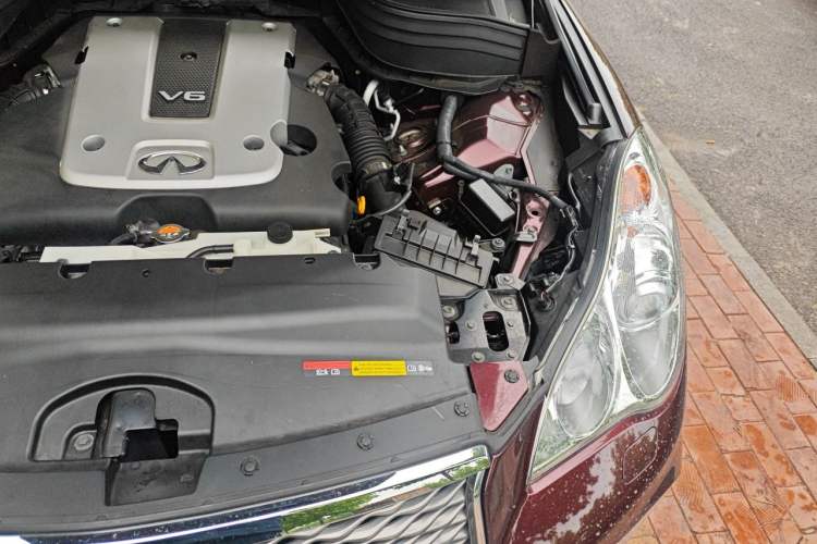 Used Infiniti QX50 2015 2.5L Enjoyment Edition Engine Bay Left