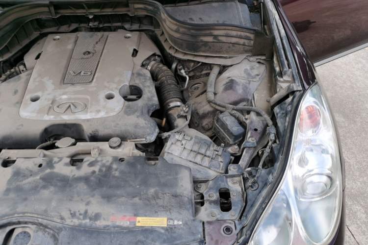 Used Infiniti QX50 2015 2.5L Comfort Edition Engine Bay Left