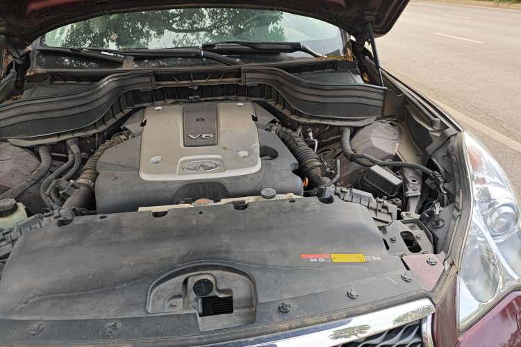 Used Infiniti QX50 2015 2.5L Comfort Edition Engine Bay Left