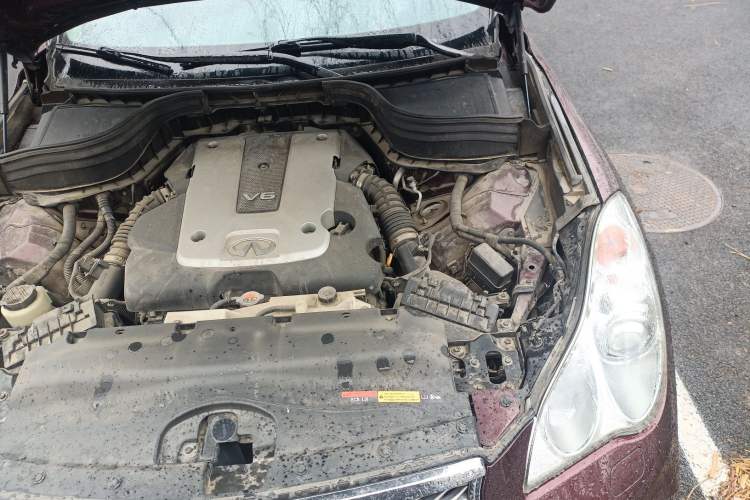 Used Infiniti QX50 2015 2.5L Comfort Edition Engine Bay Left