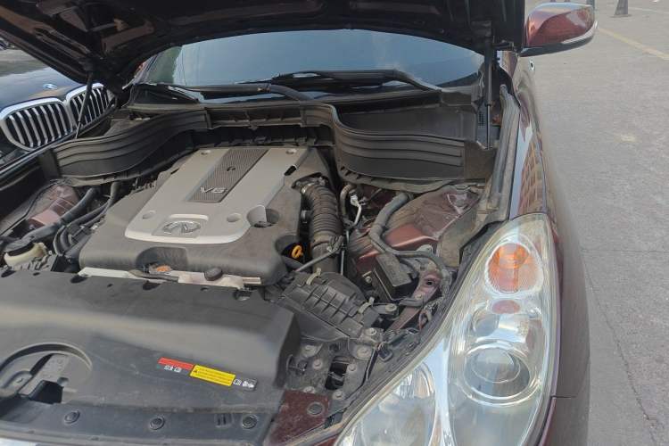 Used Infiniti QX50 2015 2.5L Comfort Edition Engine Bay Left