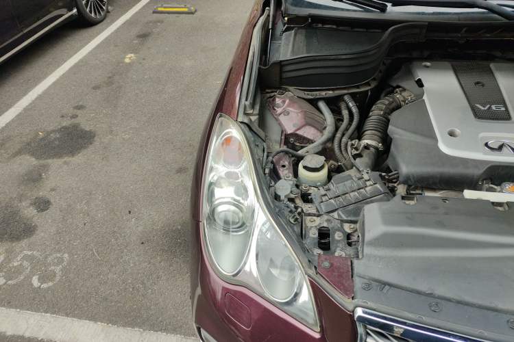 Used Infiniti QX50 2015 2.5L Enjoyment Edition Engine Bay Right