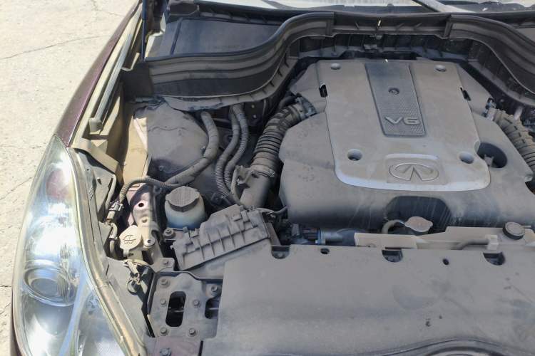 Used Infiniti QX50 2015 2.5L Comfort Edition Engine Bay Right