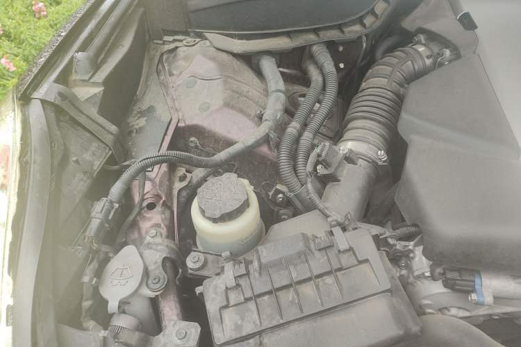 Used Infiniti QX50 2015 2.5L Enjoyment Edition Engine Bay Right