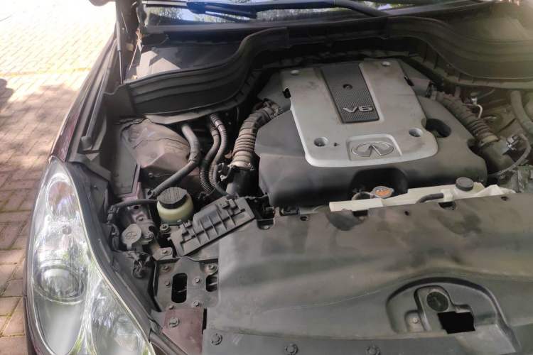Used Infiniti QX50 2015 2.5L Enjoyment Edition Engine Bay Right