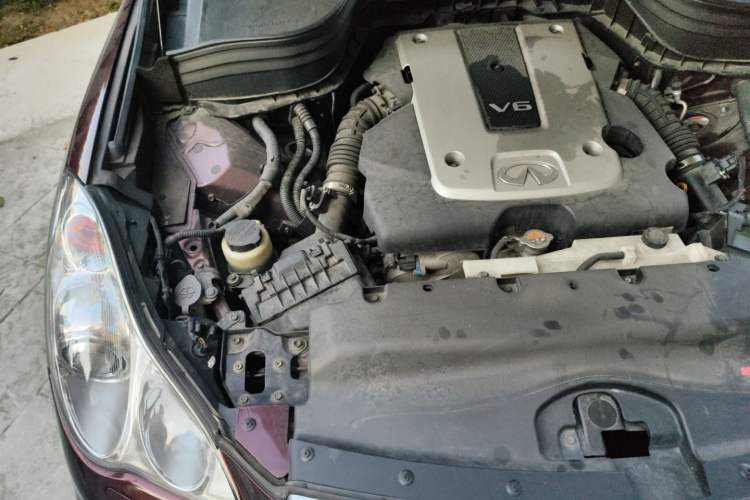 Used Infiniti QX50 2015 2.5L Enjoyment Edition Engine Bay Right