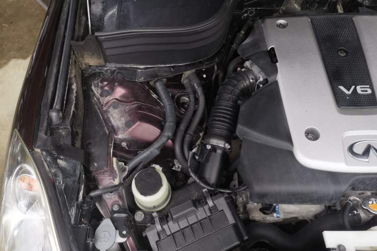 Used Infiniti QX50 2015 2.5L Enjoyment Edition Engine Bay Right