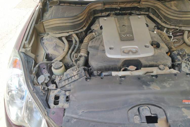 Used Infiniti QX50 2015 2.5L Luxury Edition Engine Bay Right