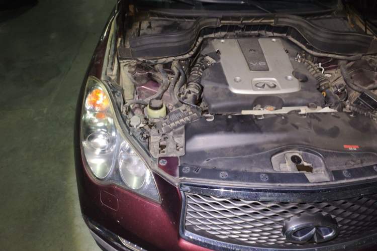 Used Infiniti QX50 2015 2.5L Enjoyment Edition Engine Bay Right