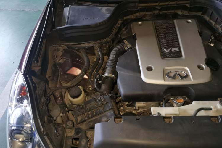 Used Infiniti QX50 2015 2.5L Enjoyment Edition Engine Bay Right