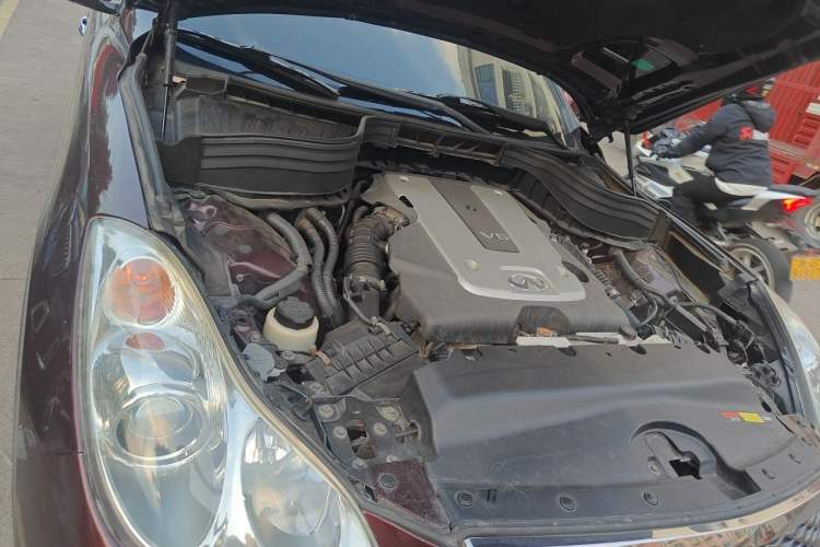 Used Infiniti QX50 2015 2.5L Comfort Edition Engine Bay Right