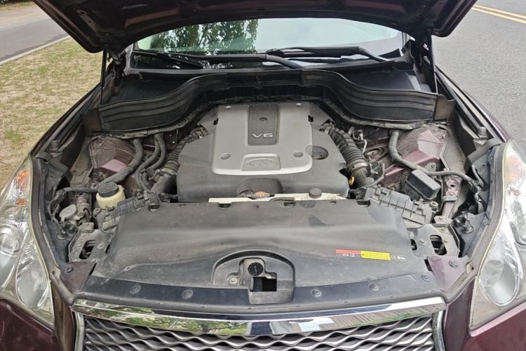 Used Infiniti QX50 2015 2.5L Luxury Edition Engine Bay