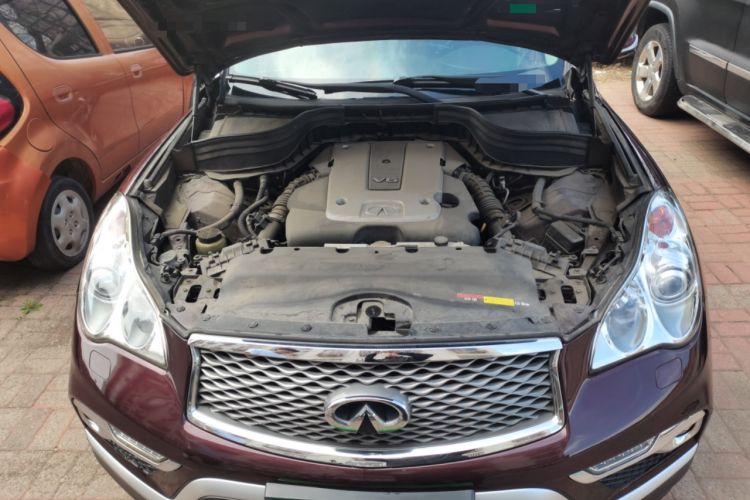 Used Infiniti QX50 2015 2.5L Comfort Edition Engine Bay