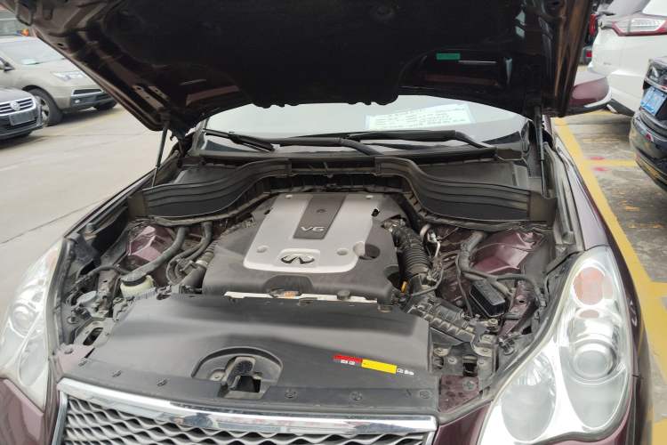 Used Infiniti QX50 2015 2.5L Enjoyment Edition Engine Bay