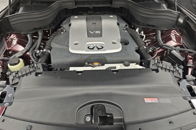 Used Infiniti QX50 2015 2.5L Enjoyment Edition Engine Bay