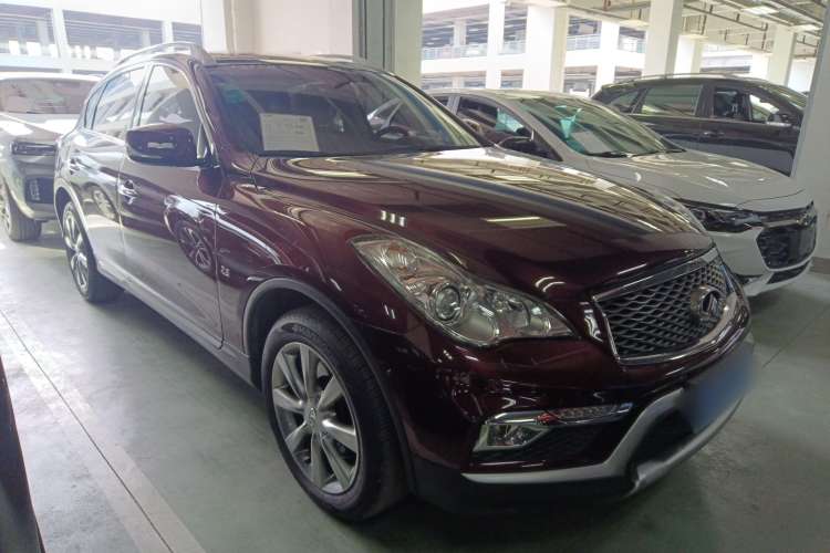 Used Infiniti QX50 2015 2.5L Comfort Edition Exterior 2