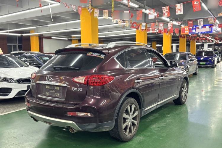 Used Infiniti QX50 2015 2.5L Comfort Edition Exterior 3