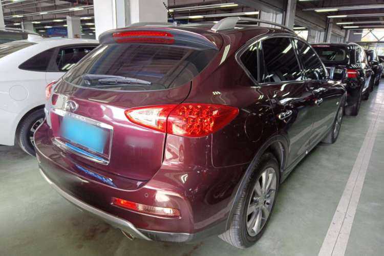 Used Infiniti QX50 2015 2.5L Comfort Edition Exterior 3