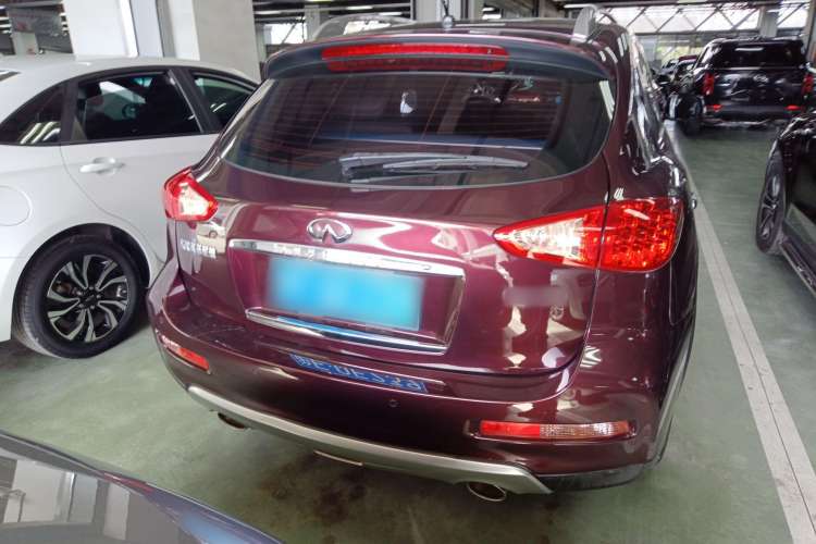 Used Infiniti QX50 2015 2.5L Comfort Edition Exterior 4