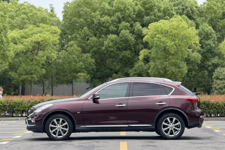 Used Infiniti QX50 2015 2.5L Enjoyment Edition Exterior 9