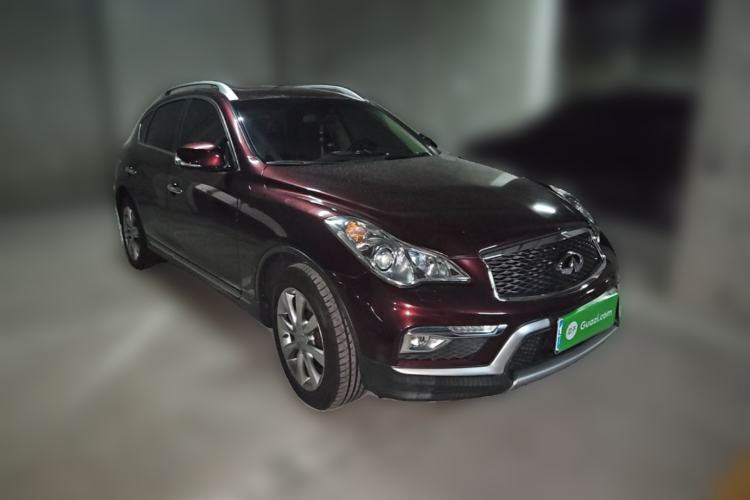 Used Infiniti QX50 2015 2.5L Enjoyment Edition Front Right 45 Deg