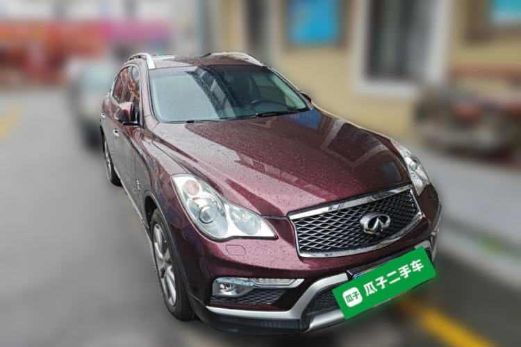 Used Infiniti QX50 2015 2.5L Comfort Edition Front Right 45 Deg