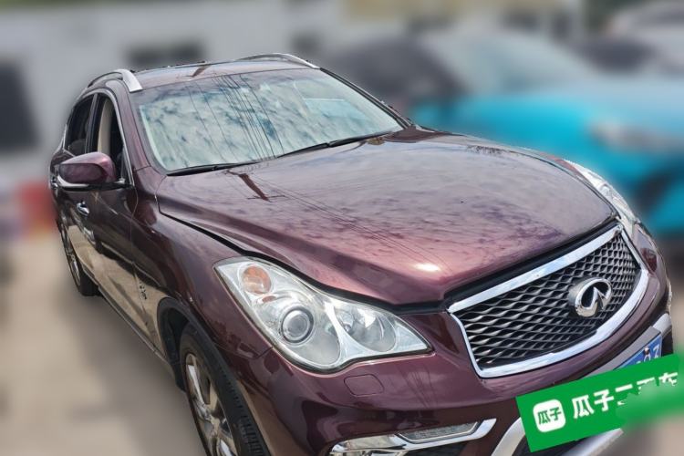 Used Infiniti QX50 2015 2.5L Comfort Edition Front Right 45 Deg