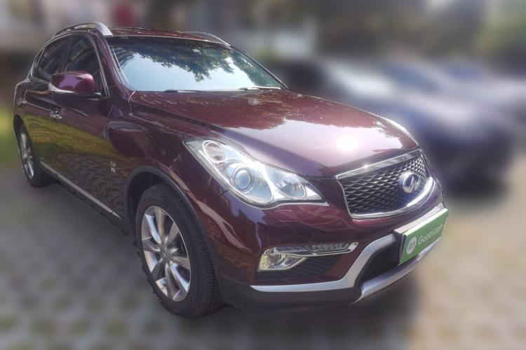Used Infiniti QX50 2015 2.5L Comfort Edition Front Right 45 Deg